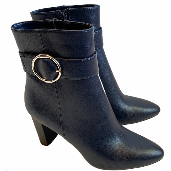 Jones New York Shoes - NEW Jones New York Size 8.5 Women Navy Blue Boots